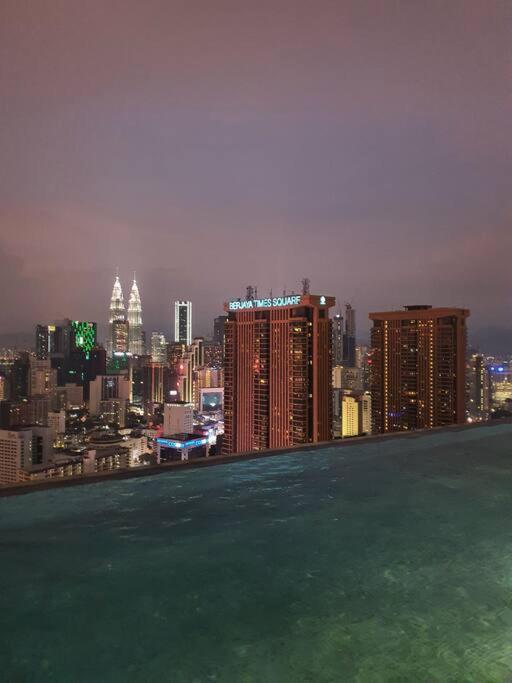 Infinity Pool/ Lucentia Bbcc, Near Lalaport, Pnb118, Klcc Lägenhet Kuala Lumpur Exteriör bild